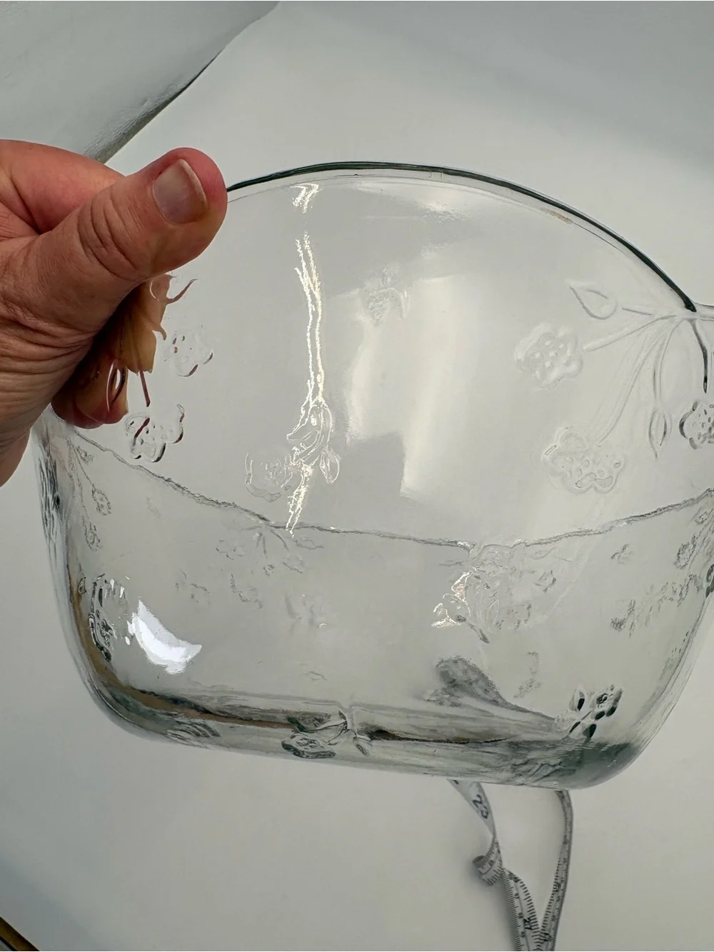 Vintage Anchor Hocking “Savannah” Floral Embossed Large Clear Glass Serving Bowl